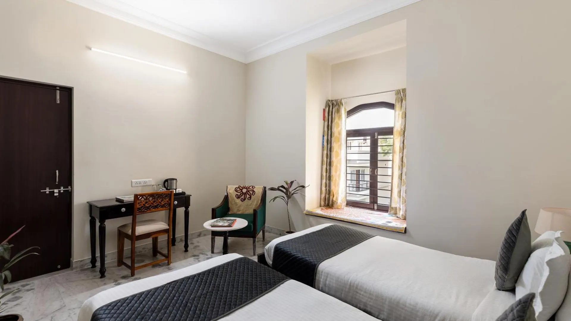 Chandra Vilas Heritage Stay Udaipur 0*,  India